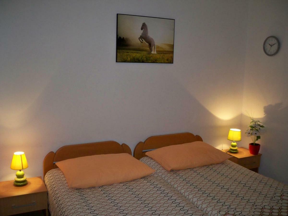 Apartmani Perkovic Baška Voda Extérieur photo